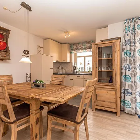 公寓 Haus Am Teich 21 *